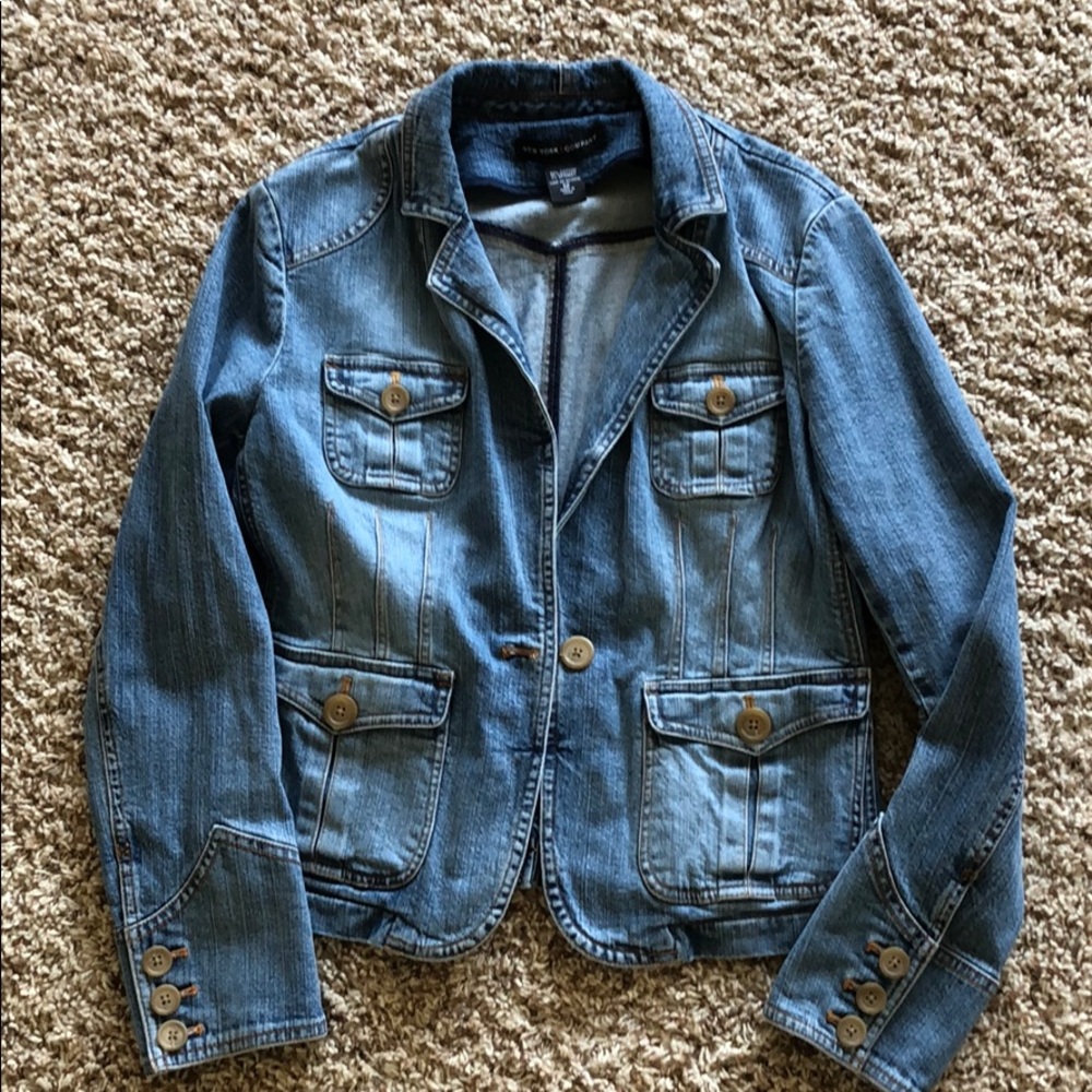 Light denim jean jacket.